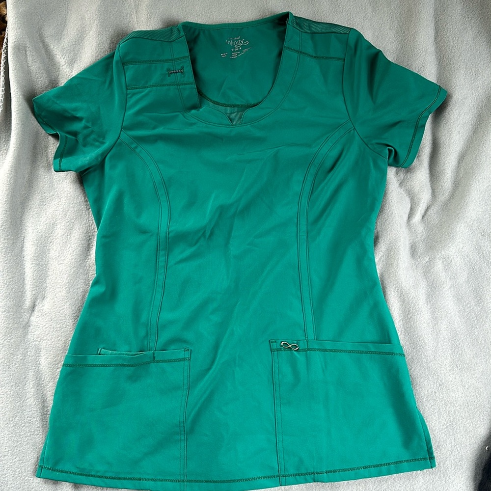 Cherokee infinity scrub top